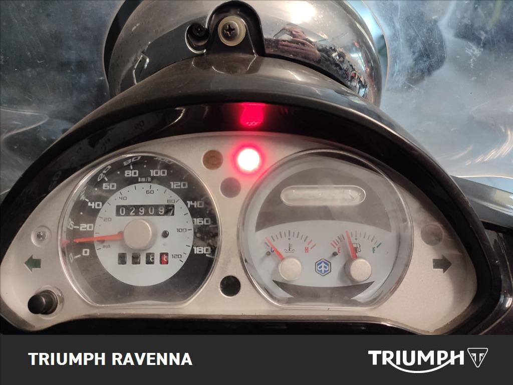 PIAGGIO Beverly 500  #4