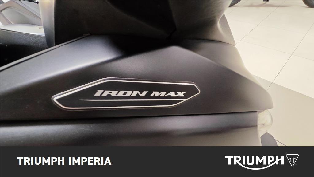 YAMAHA X-Max 300 Iron Abs #2