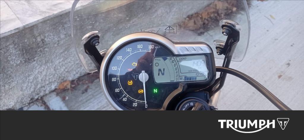 TRIUMPH Speed 400 Abs #4