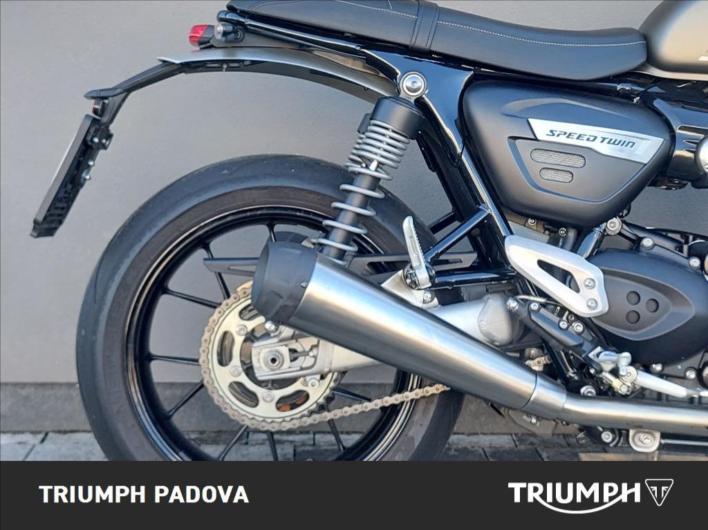 TRIUMPH Speed Twin 1200 Abs #1