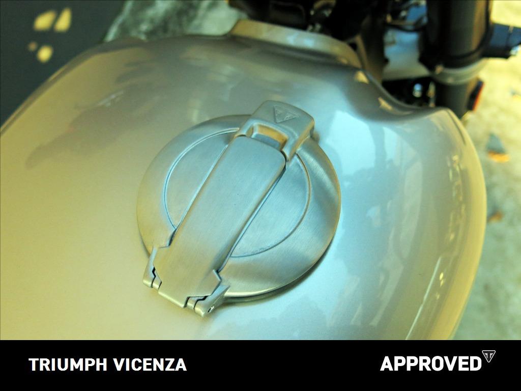 TRIUMPH Speed Twin 1200 Abs #8
