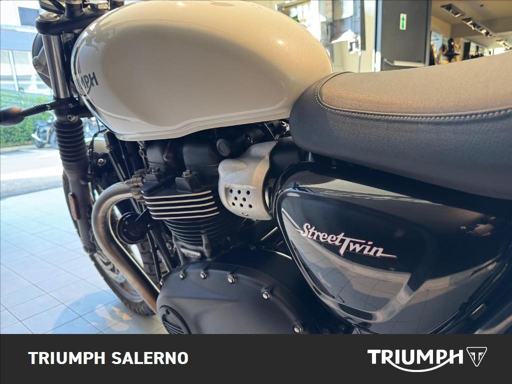 TRIUMPH Street Twin 900 