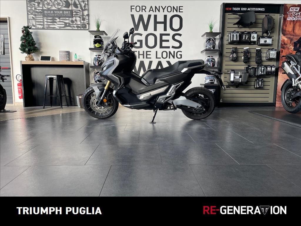 HONDA X-ADV 750 DCT Abs