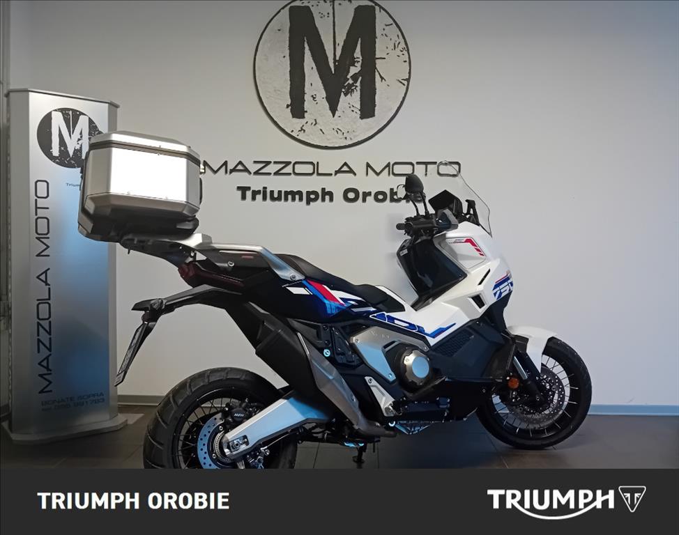 HONDA X-ADV 750 DCT S.E. Abs #1