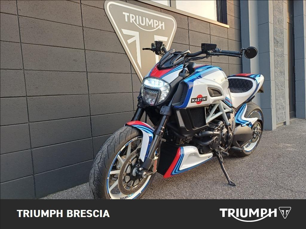 DUCATI Diavel 1199 Carbon