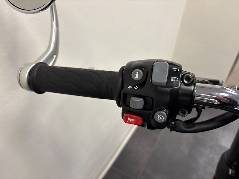 TRIUMPH Bonneville 1200 T120 Abs E5