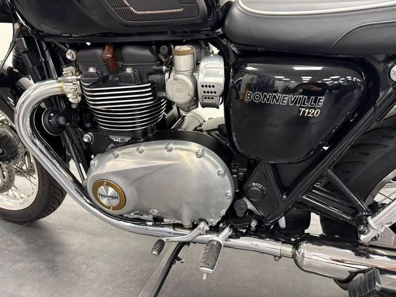 TRIUMPH Bonneville 1200 T120 Abs E5