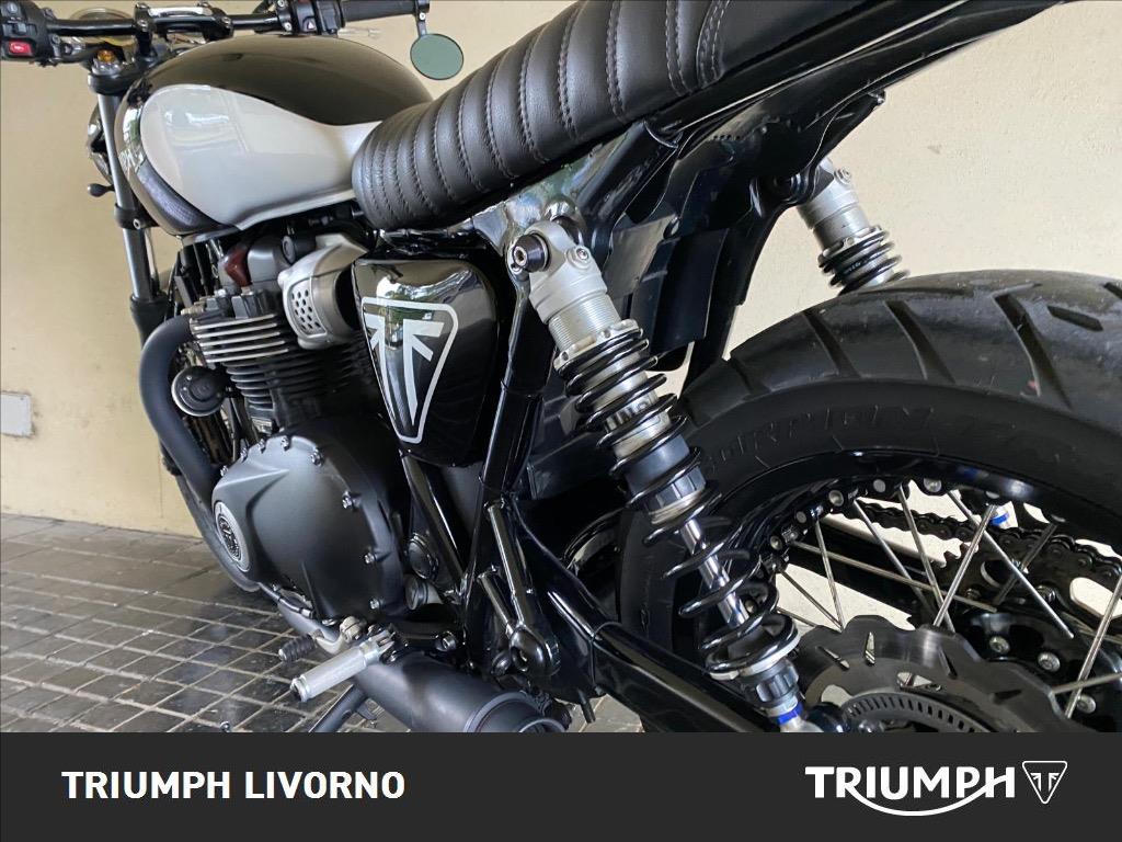 TRIUMPH Street Cup 900 