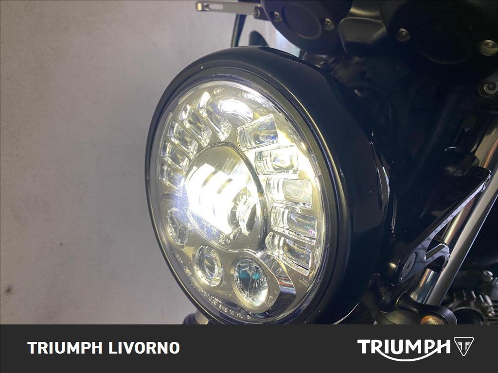 TRIUMPH Street Cup 900 