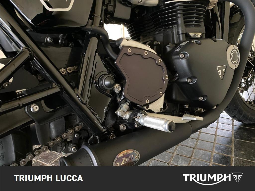 TRIUMPH Street Twin 900 