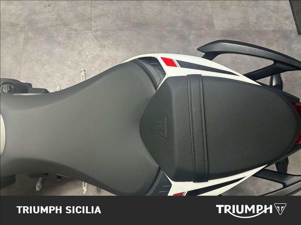 TRIUMPH Street Triple 765 R