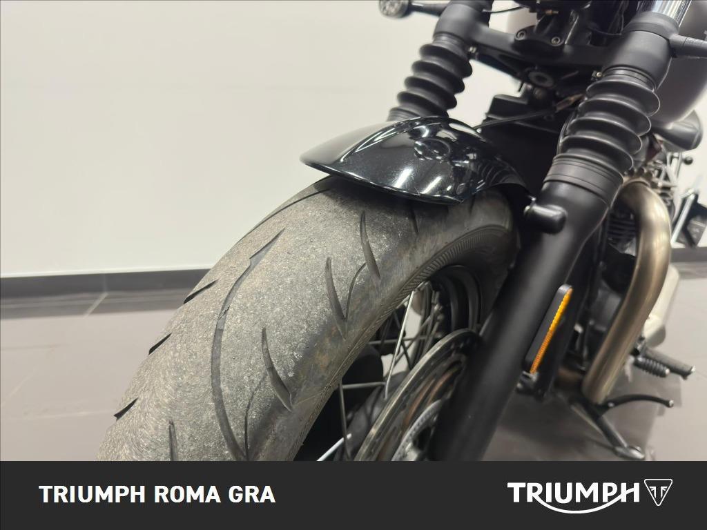 TRIUMPH Bonneville 1200 Bobber E5