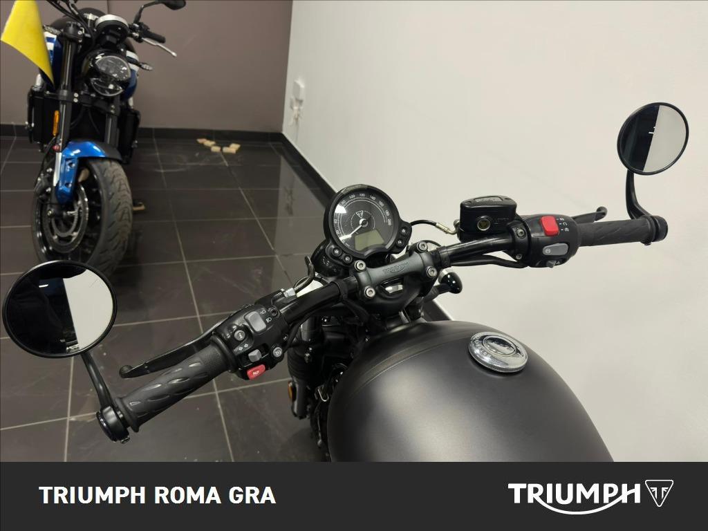 TRIUMPH Bonneville 1200 Bobber E5