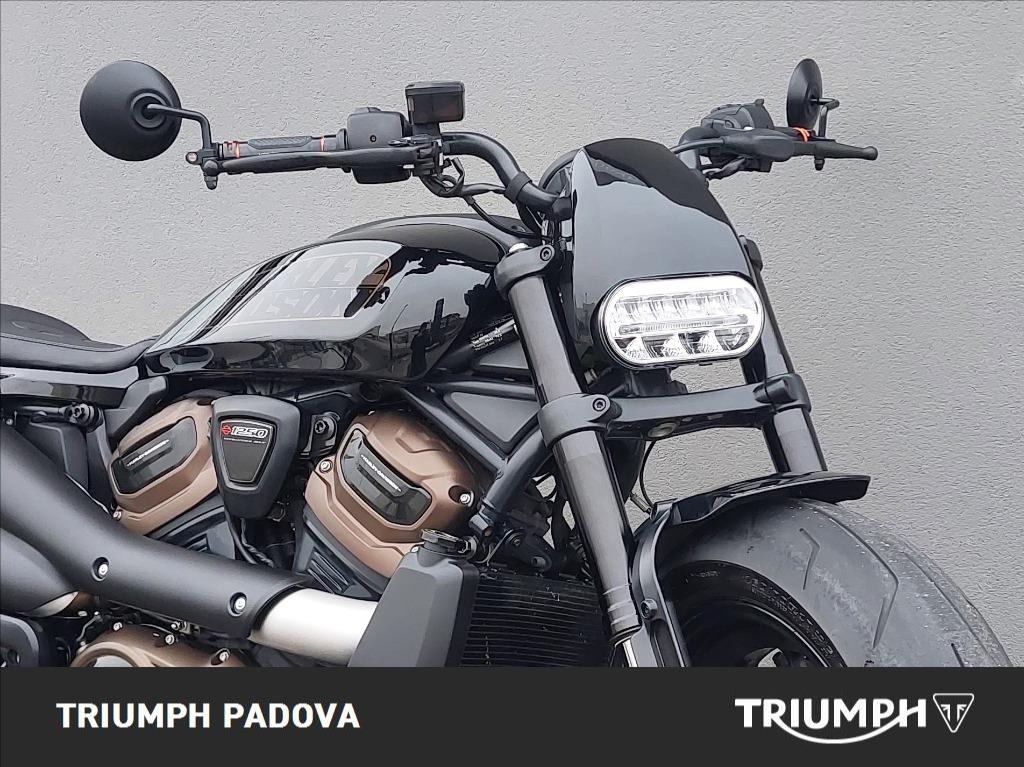 HARLEY DAVIDSON 1250 Sportster S Vivid Black