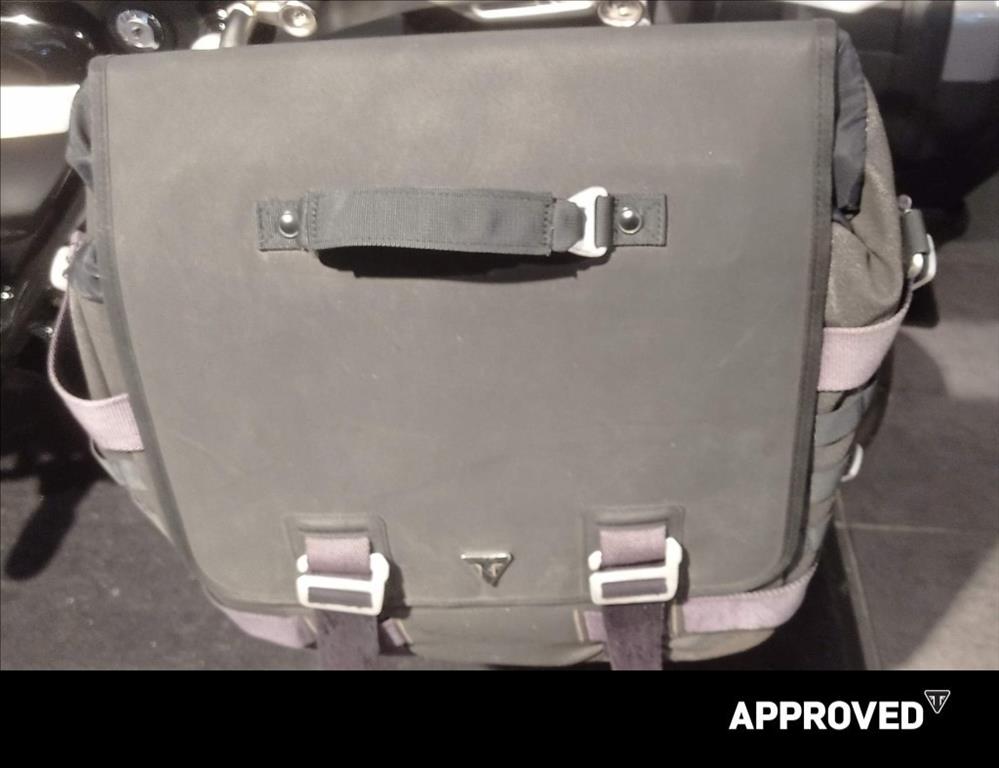 TRIUMPH Scrambler 1200 XE Chrome Edition Abs #5