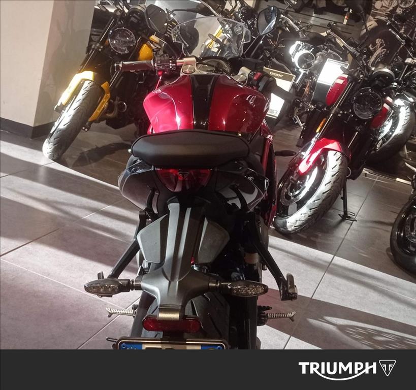 TRIUMPH Daytona 660 Abs #1