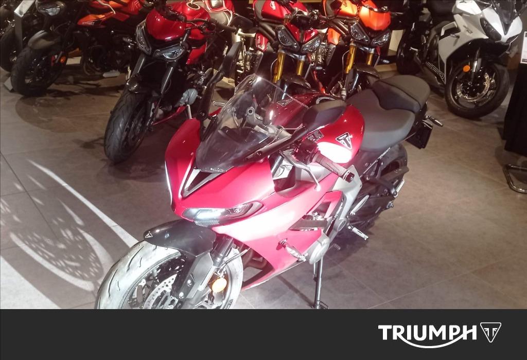 TRIUMPH Daytona 660 Abs #2