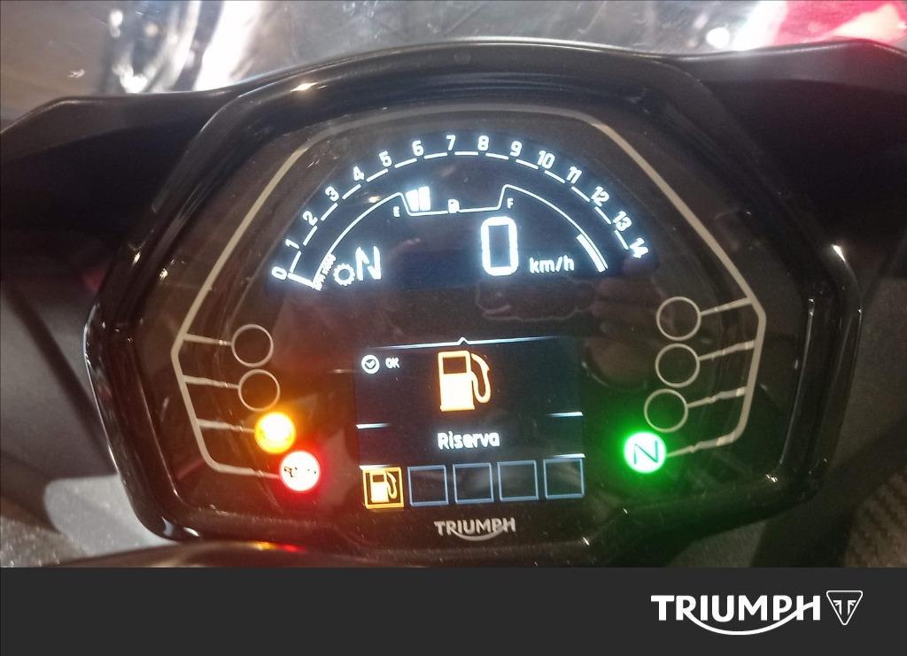 TRIUMPH Daytona 660 Abs #5