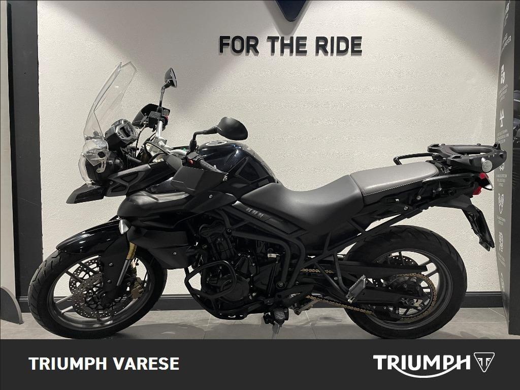 TRIUMPH Tiger 800 