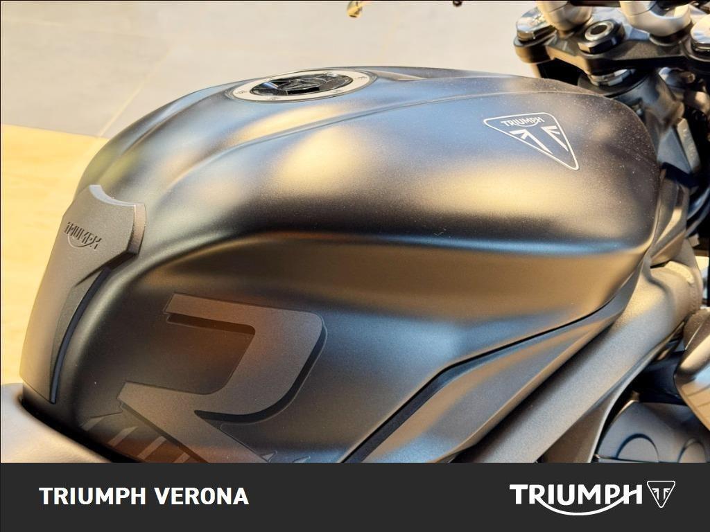 TRIUMPH Street Triple 765 R #1