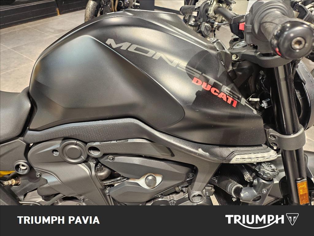 DUCATI Monster 937 Dark Stealth