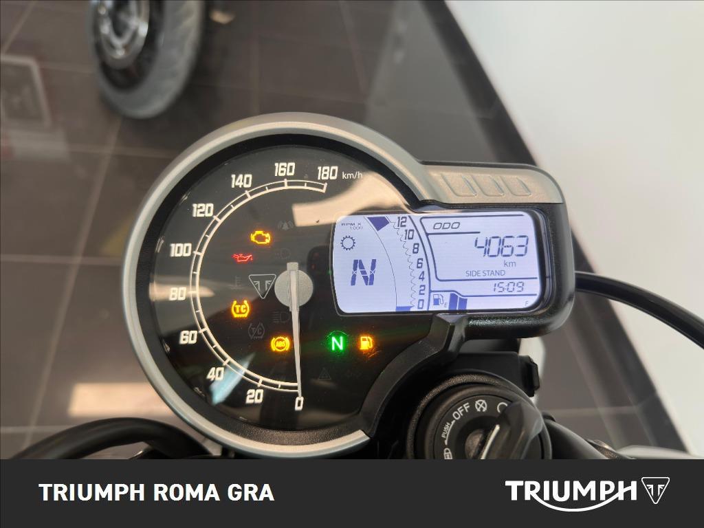 TRIUMPH Speed 400 Abs #2