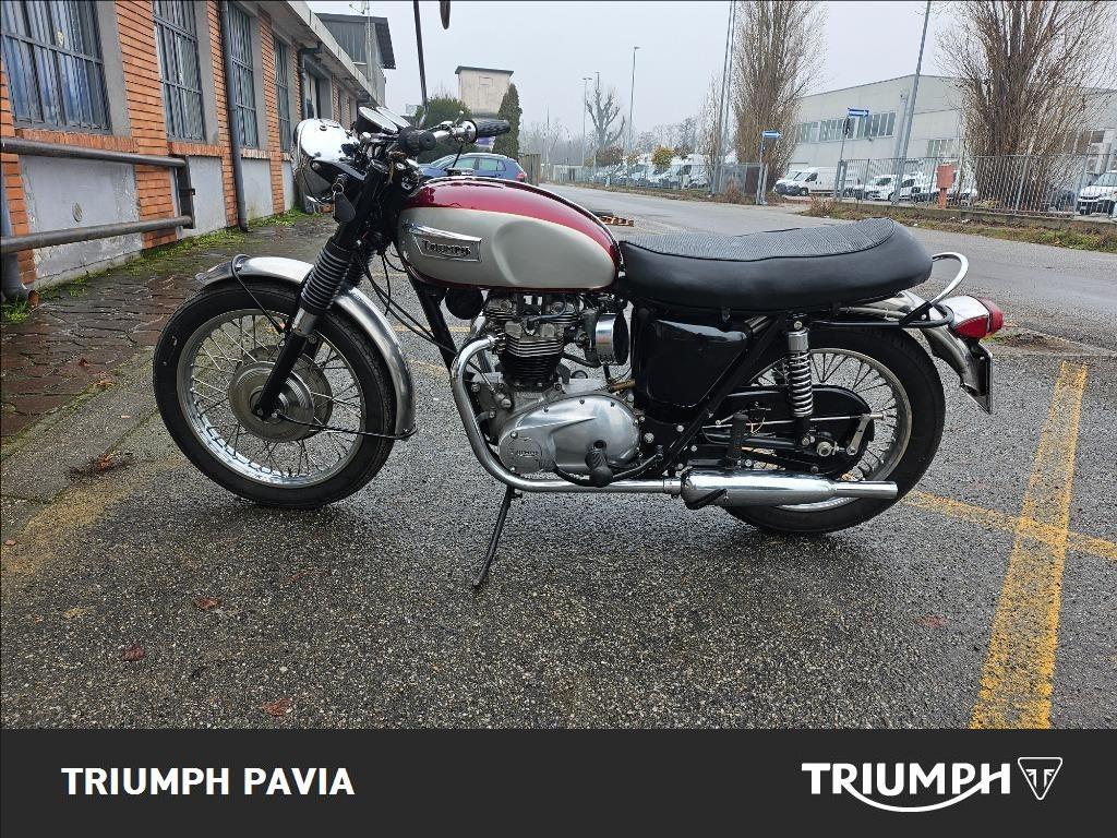 TRIUMPH Seleziona Seleziona