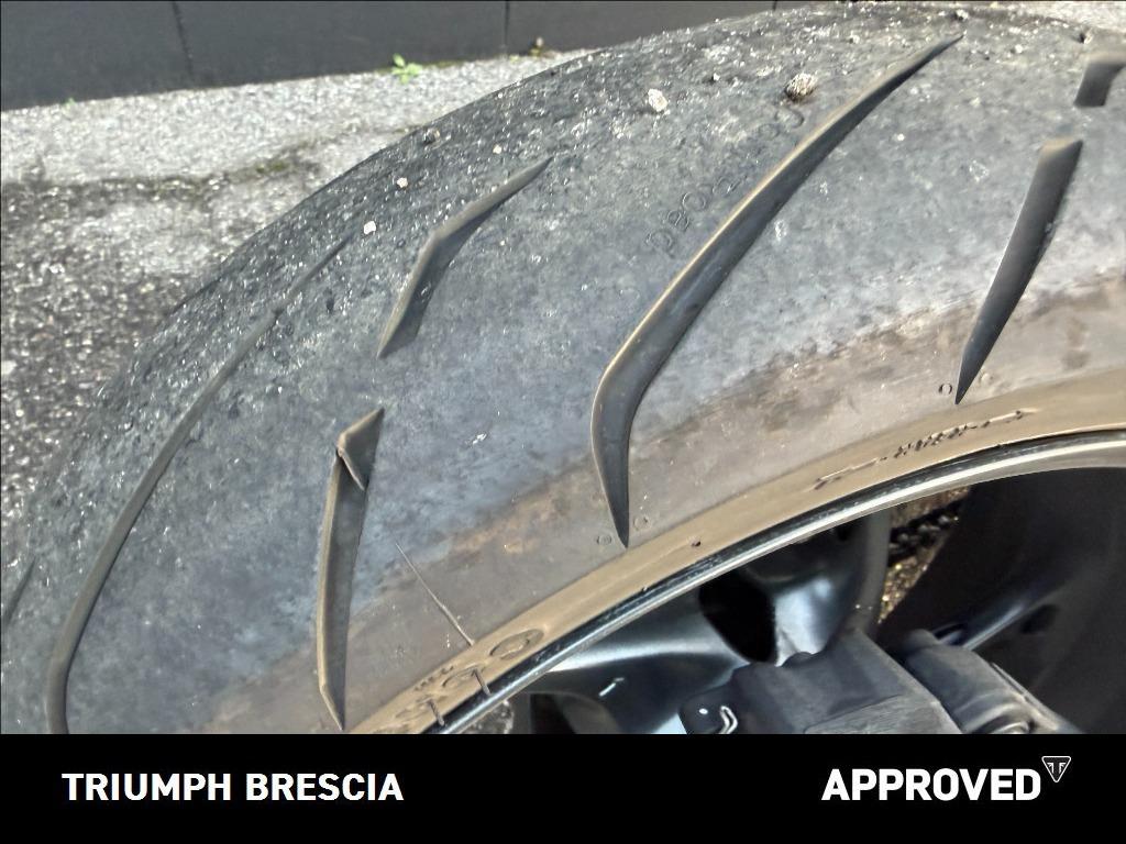 TRIUMPH Street Triple 765 R