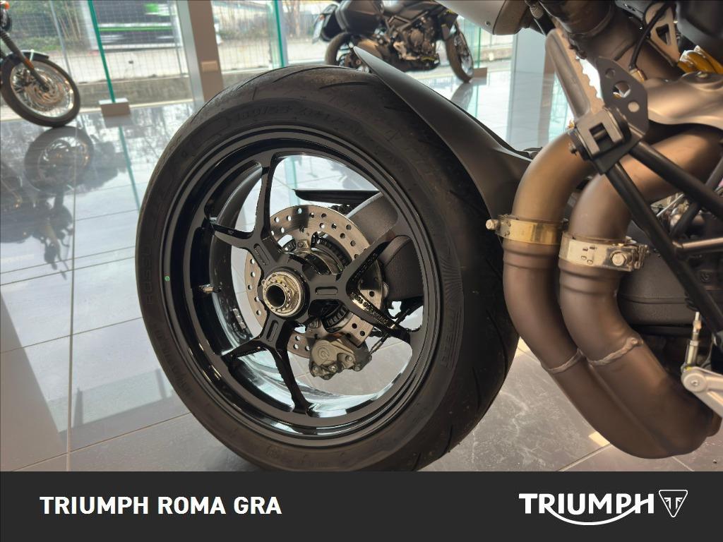 DUCATI Hypermotard 950 Red