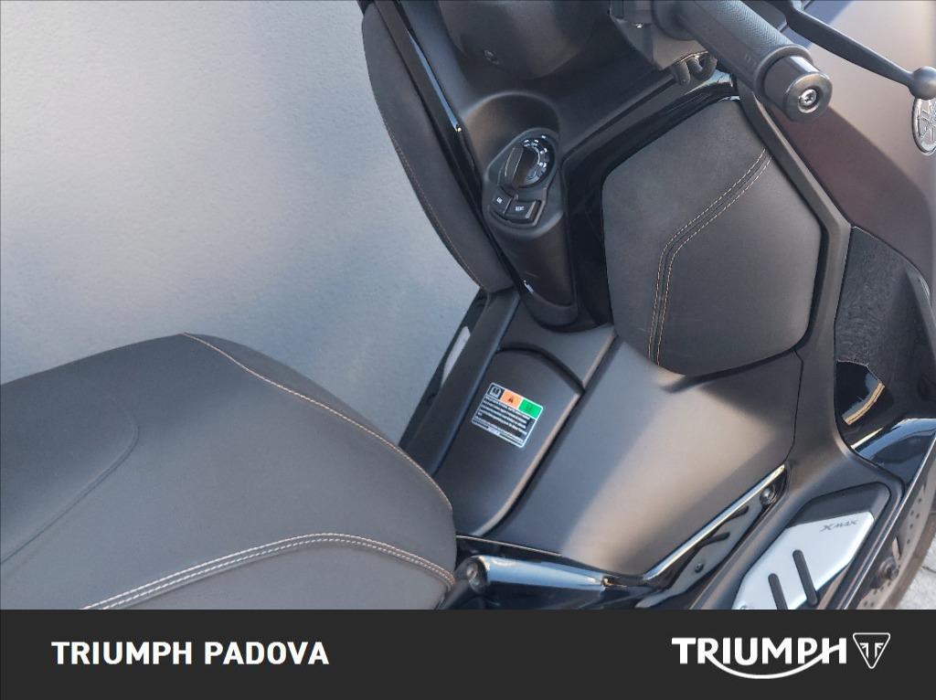 YAMAHA X-Max 300 Tech Max Abs