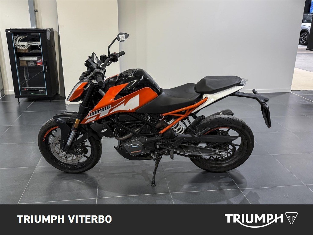 KTM 125 Duke  #2