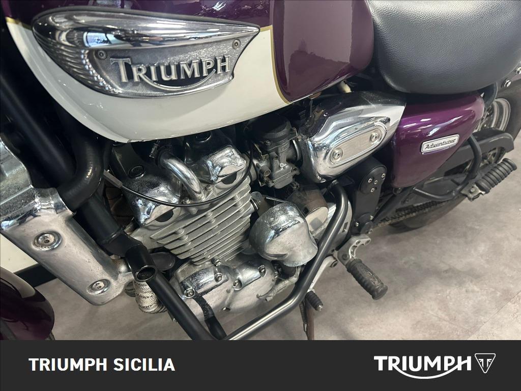 TRIUMPH Adventurer 900 