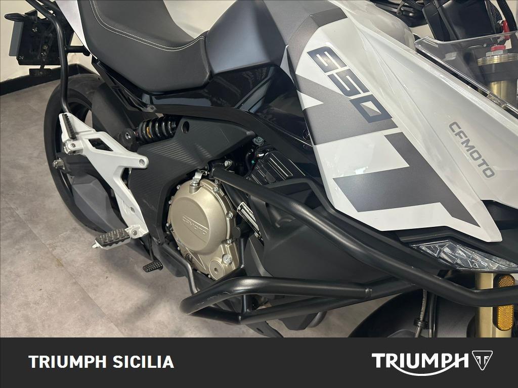 CFMOTO 650 MT Abs