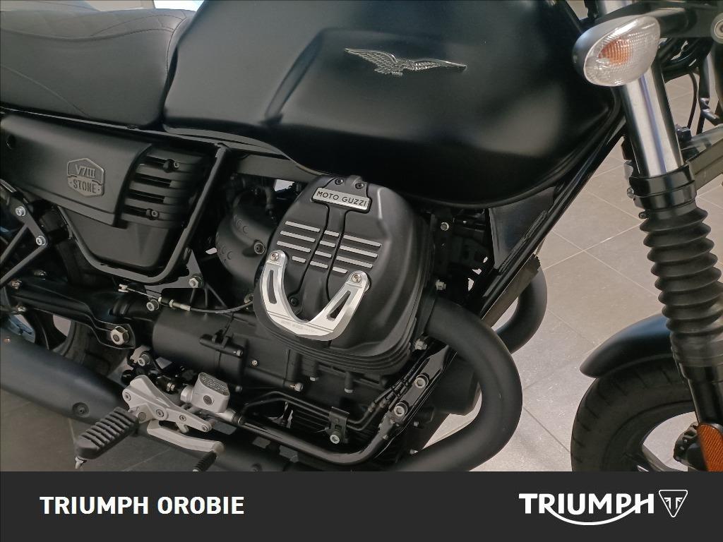 MOTO GUZZI V7 III 750 Stone Abs