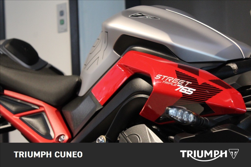 TRIUMPH Street Triple 765 RX