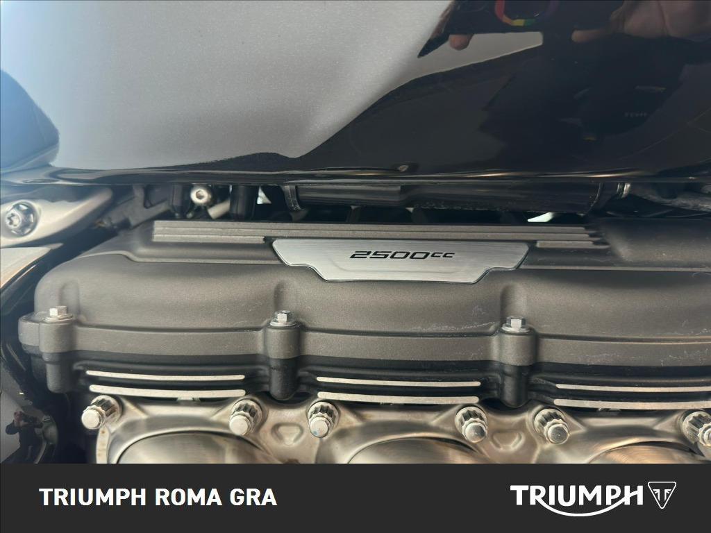 TRIUMPH Rocket III 2500 R #9