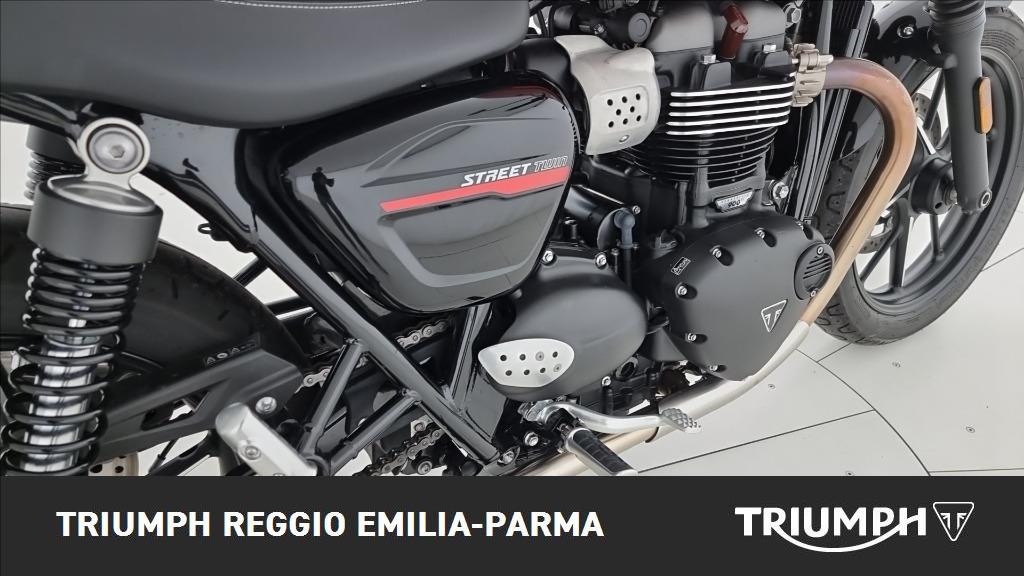 TRIUMPH Street Twin 900 