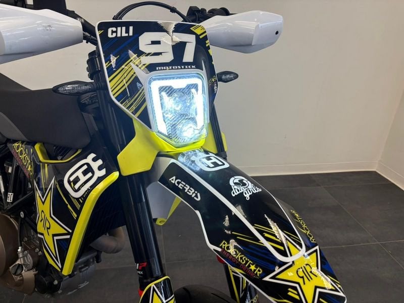 HUSQVARNA Supermoto 701 4T  #1