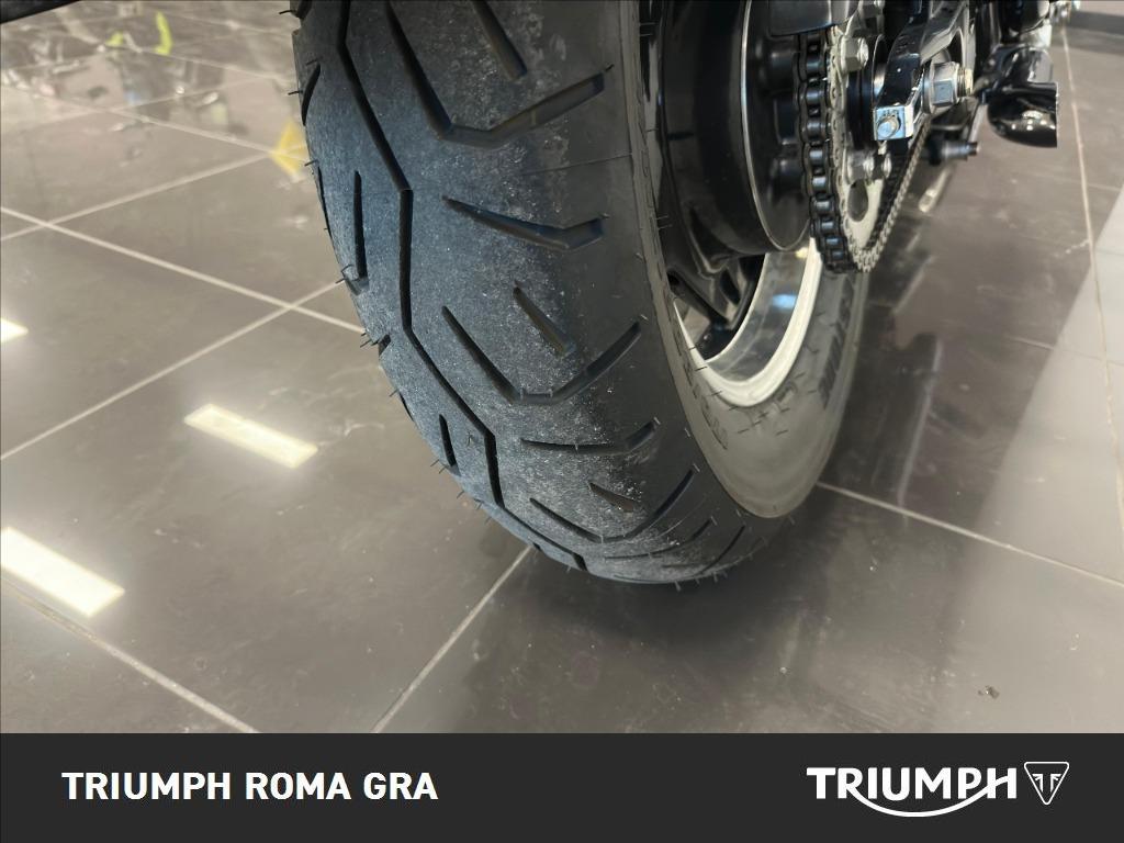 TRIUMPH Speedmaster 865 