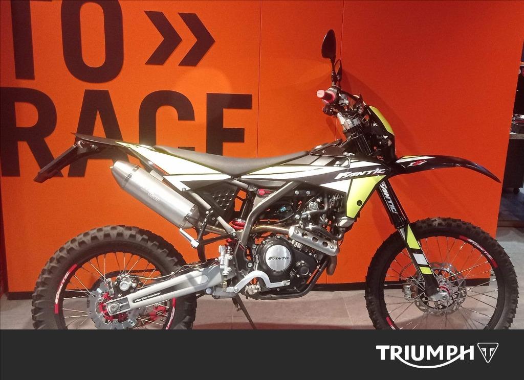 FANTIC MOTOR XEF 125 4T Performance E5