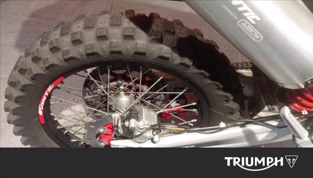 FANTIC MOTOR XEF 125 4T Performance E5