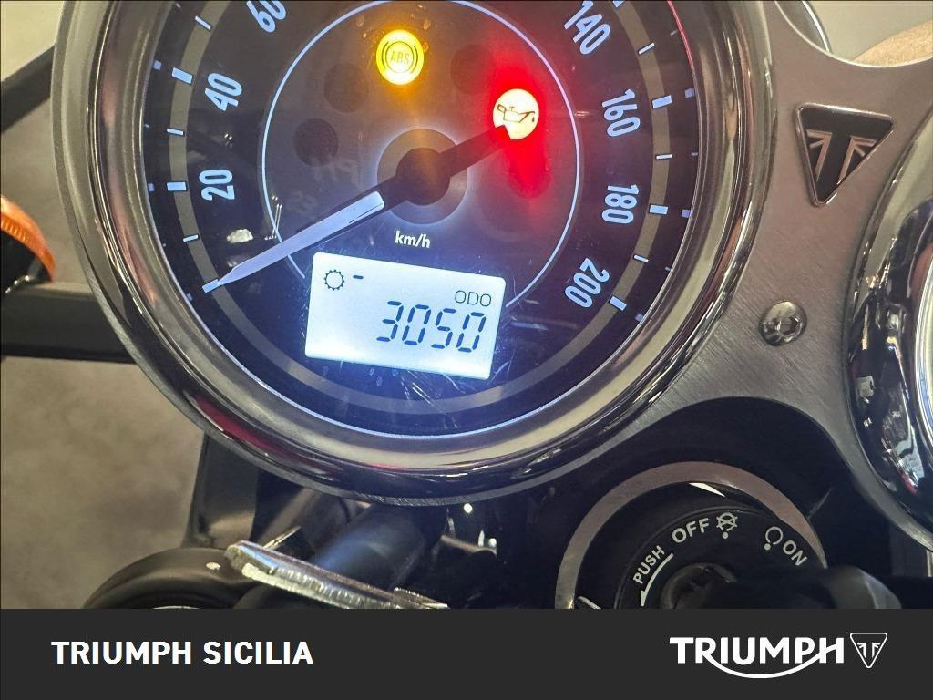 TRIUMPH Bonneville 900 T100 E5