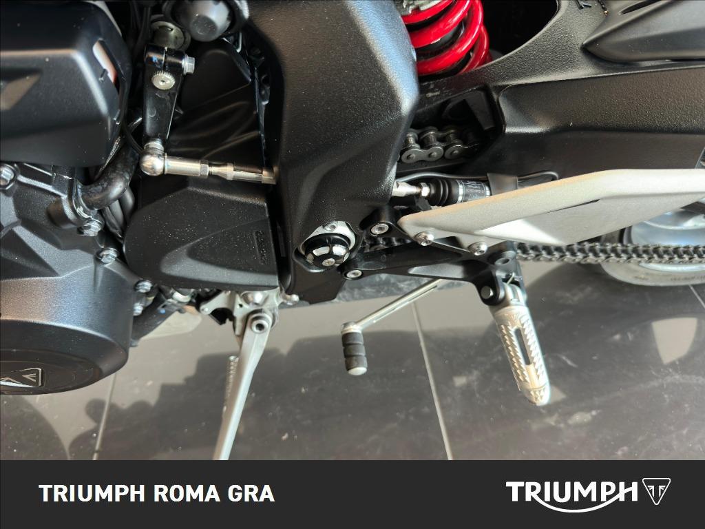 TRIUMPH Street Triple 765 R