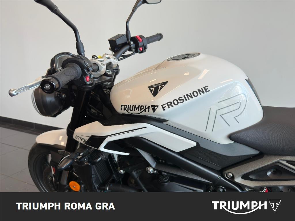 TRIUMPH Street Triple 765 R #9
