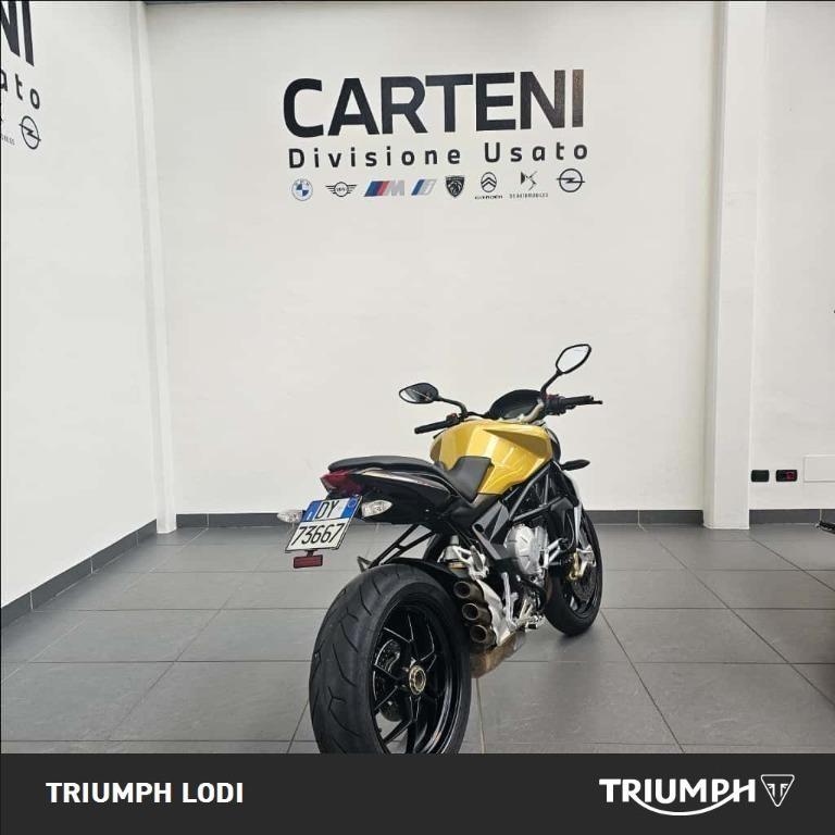 MV AGUSTA Brutale 675 