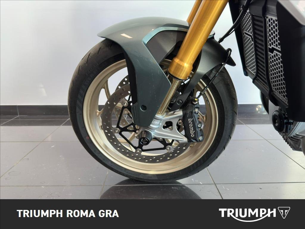 MOTO GUZZI V100 Mandello S #8