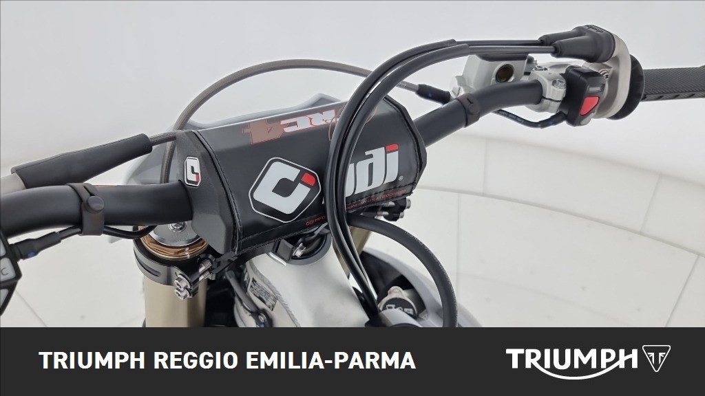 TRIUMPH TF 450 RC Abs #9