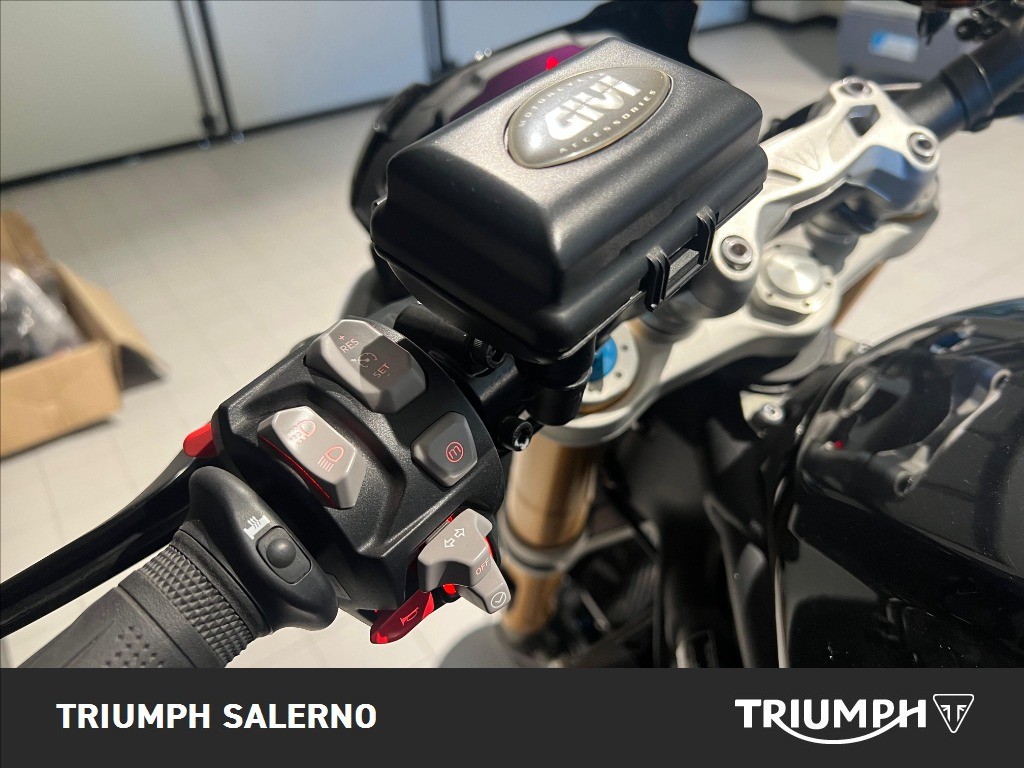 TRIUMPH Speed Triple 1200 RS Abs #8