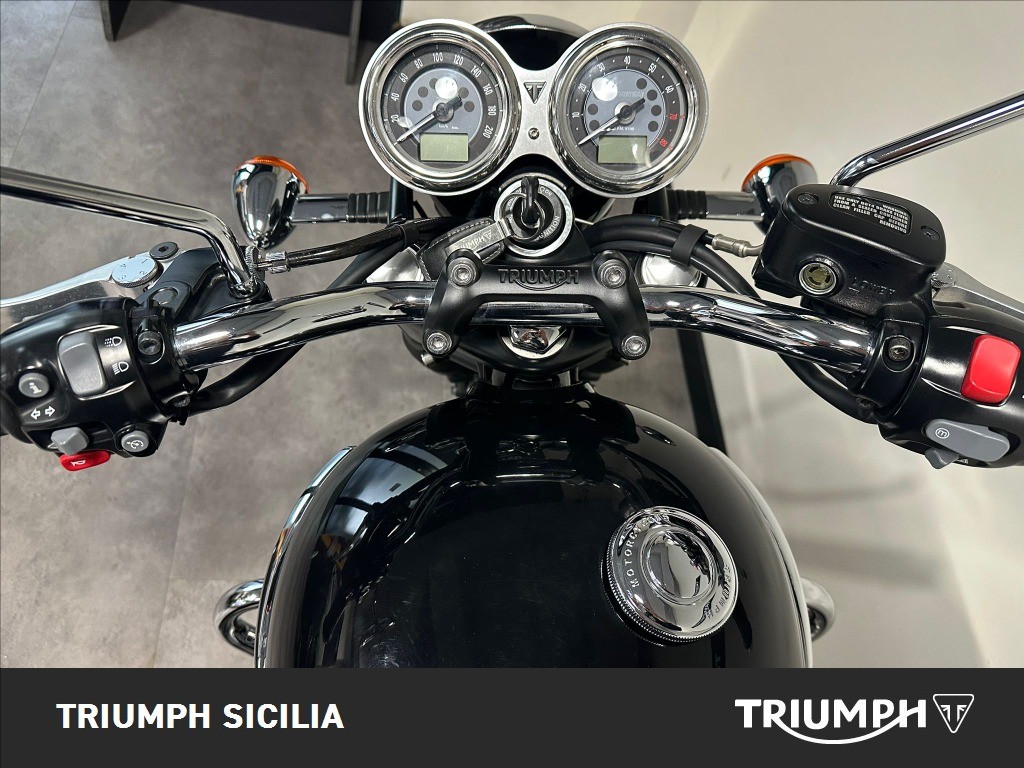 TRIUMPH Bonneville 1200 T120 Jet Black/Fusion White Abs E5