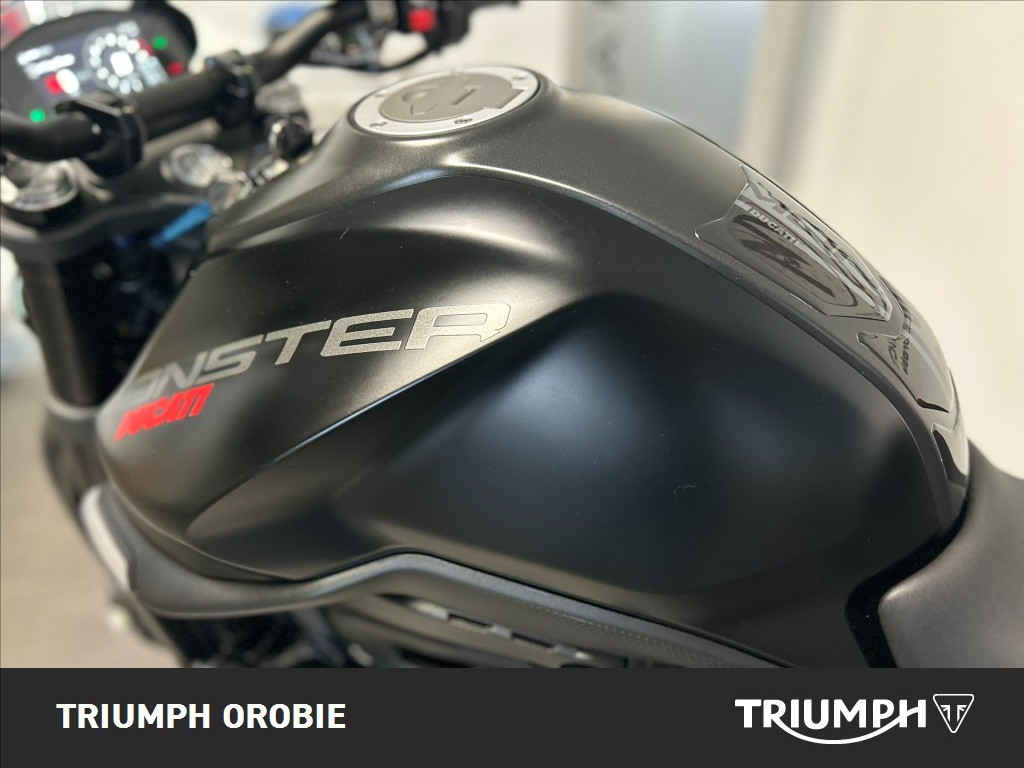 DUCATI Monster 937 plus Dark Stealth #5